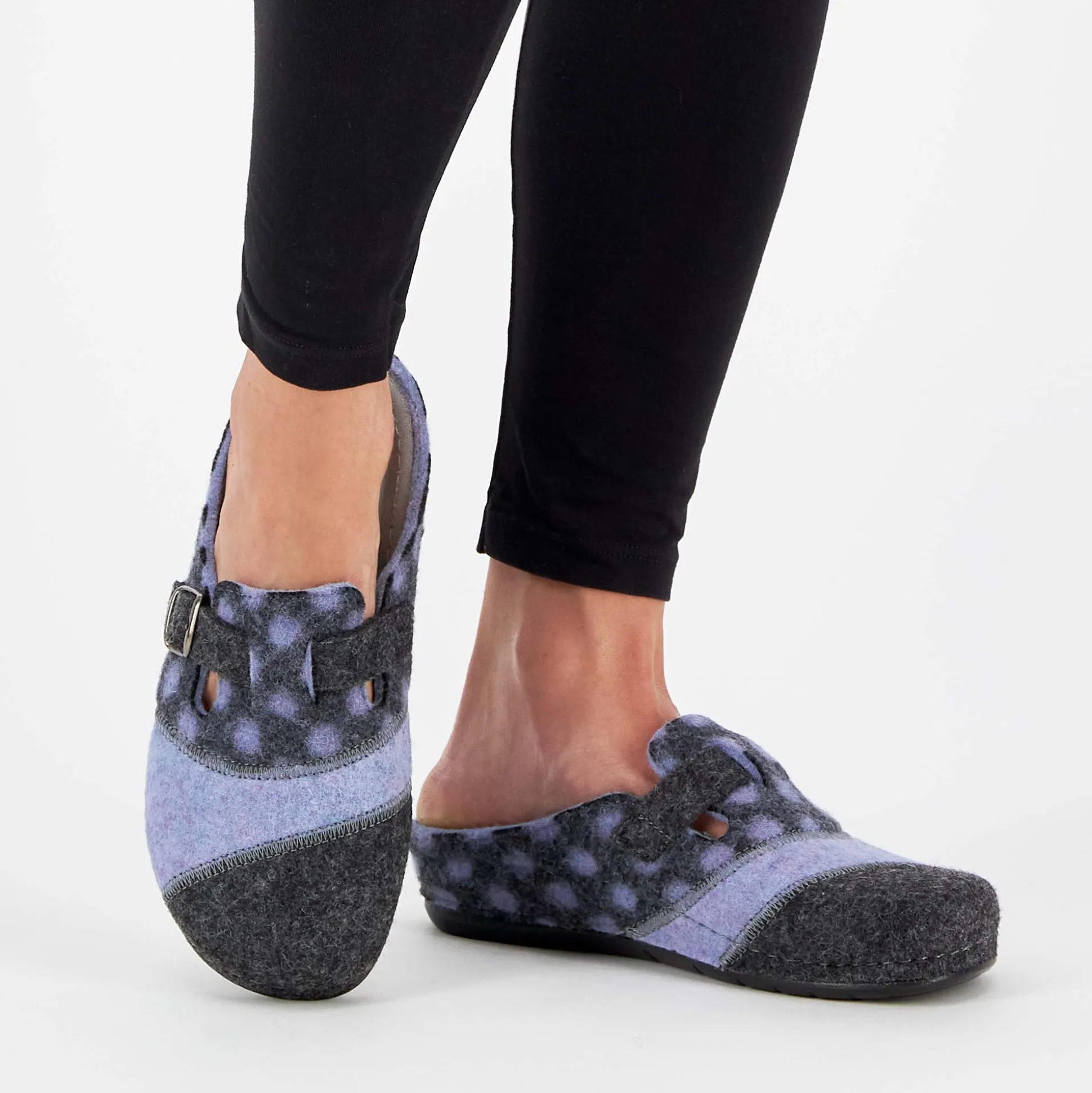 Slippers bruges buckle
