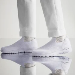 Sneakers jump slip on